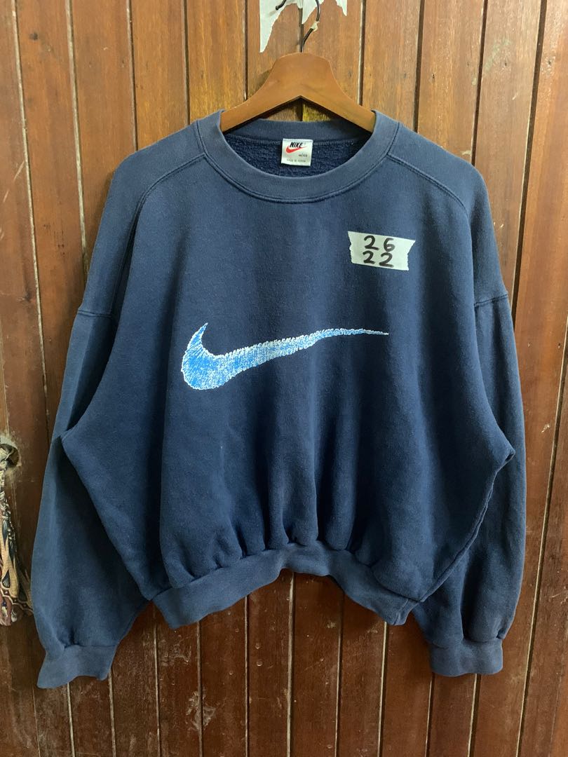 Vintage cropped deals nike sweatshirt