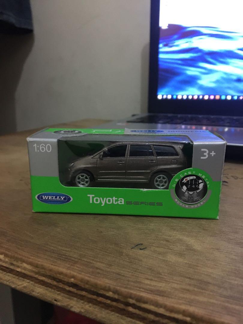 Hot wheels innova store