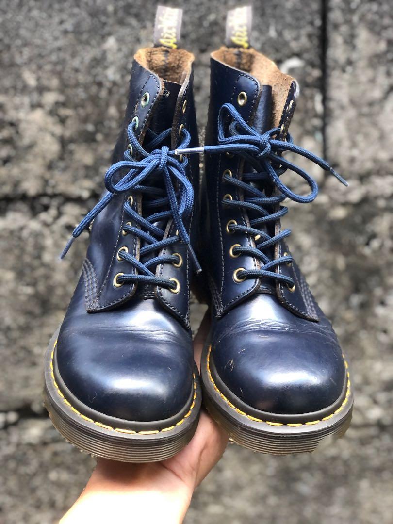 Pascal navy dr martens online