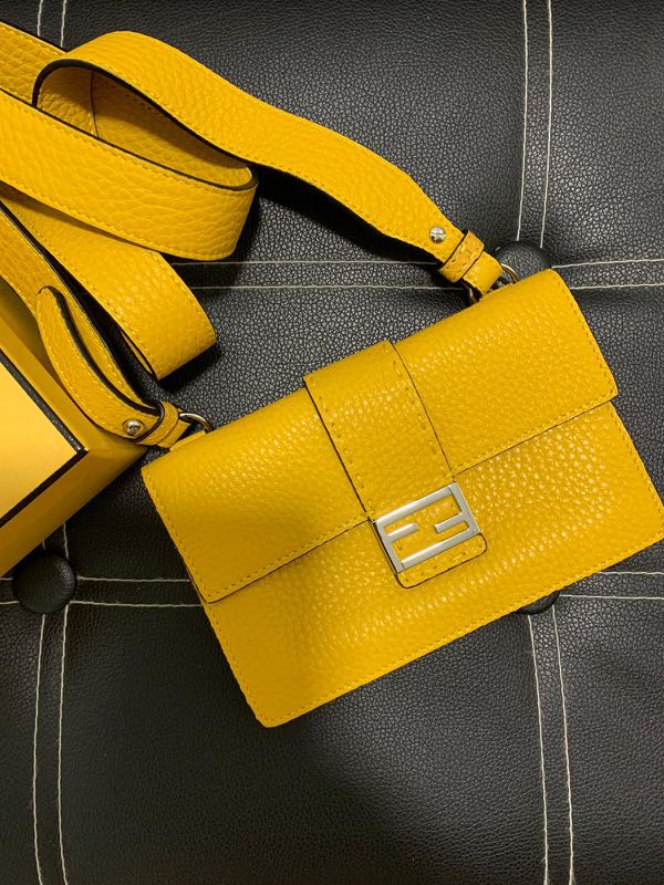 Yellow on sale fendi baguette