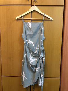 (Category: ) located in . Submitted by dressm3up (Listing ID 1079279246, Image 1). Description: .