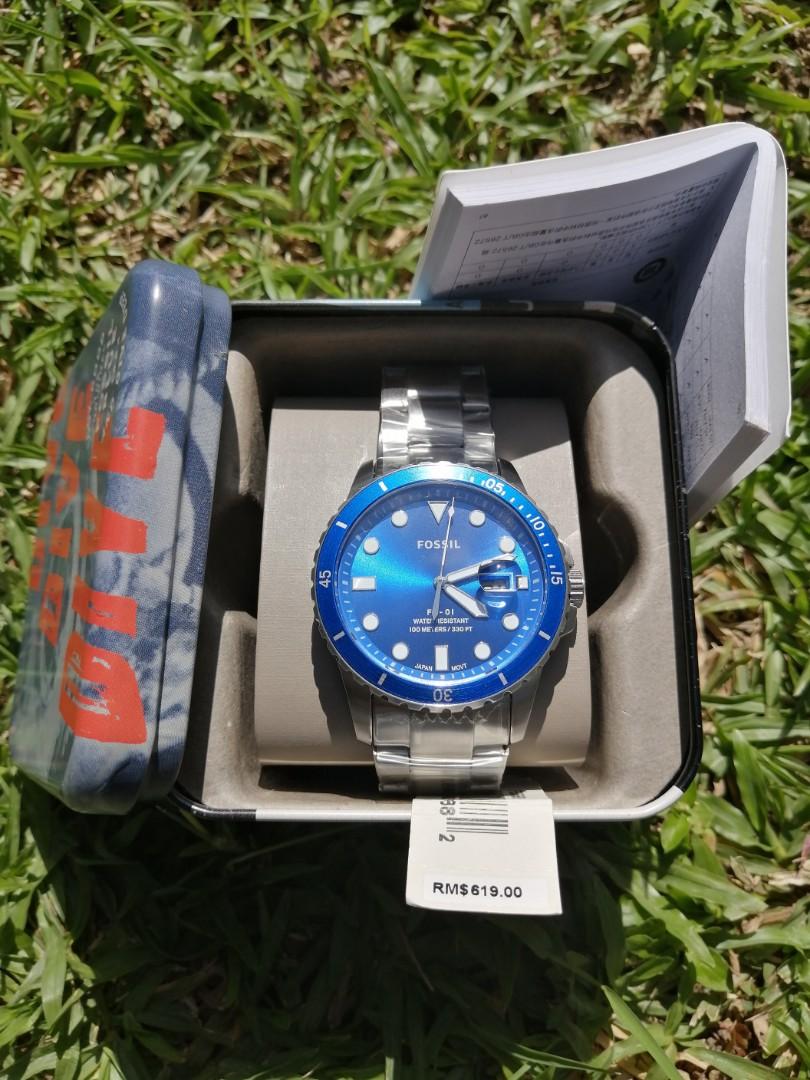 Fossil submariner 2024