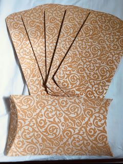 （分類：）位於 。 由 miyajitet 提交（商品編號 1079229379，圖片 1）。簡介： 。