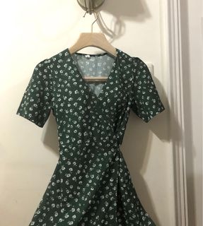（分類：）位於 。 由 bluetiff 提交（商品編號 1079336696，圖片 1）。簡介： 。