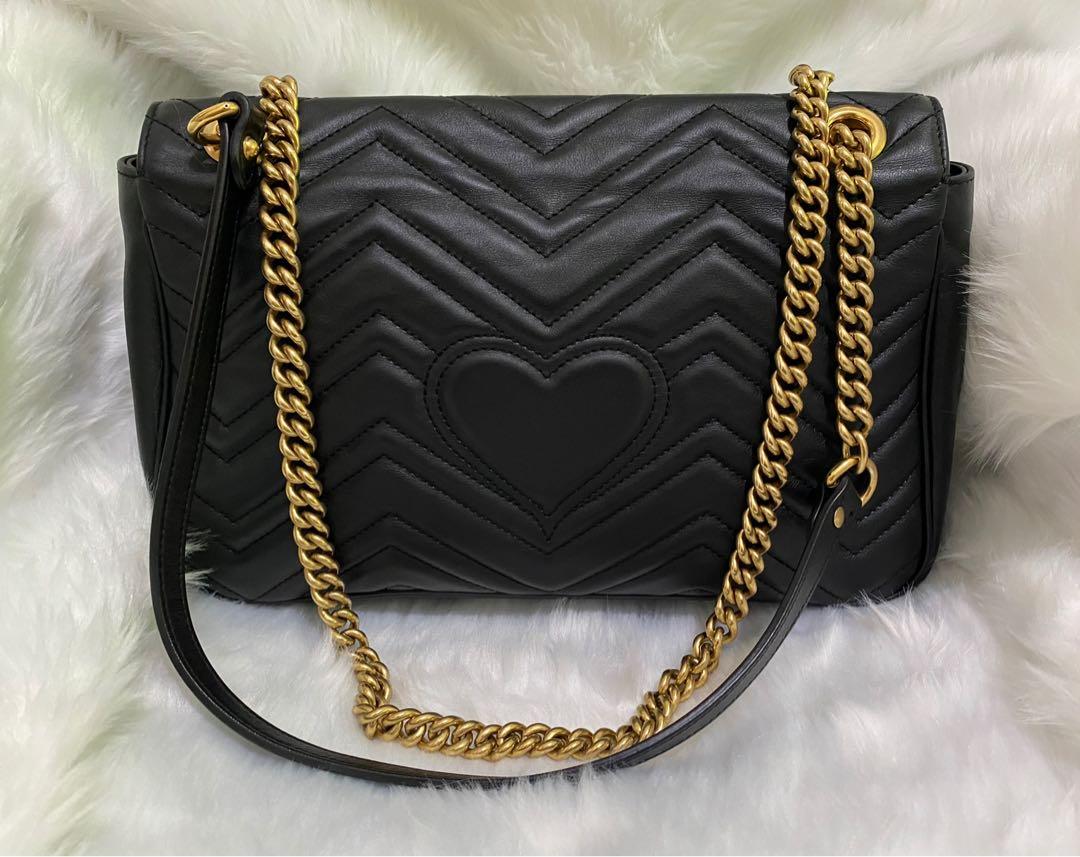Gucci Marmont Medium Matelassé Shoulder Bag (Category: Luxury Bags & Wallets) located in Floridablanca. Submitted by imommyph (Listing ID 1079249627, Image 2). Description: 100% Authentic Gucci Marmont Medium Matelassé Shoulder Bag Comes with dustbag.