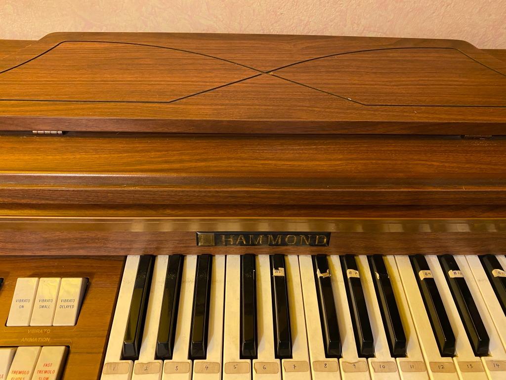 Hammond spinet hot sale piano