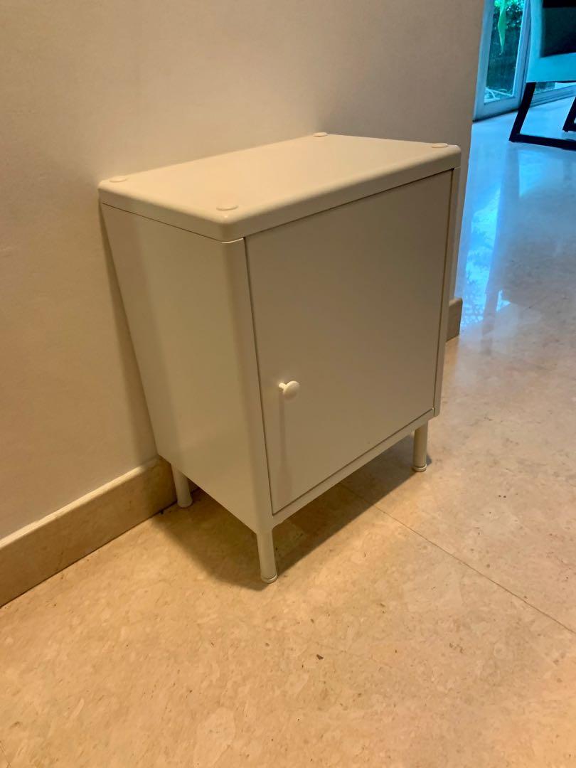 Dynan cabinet store