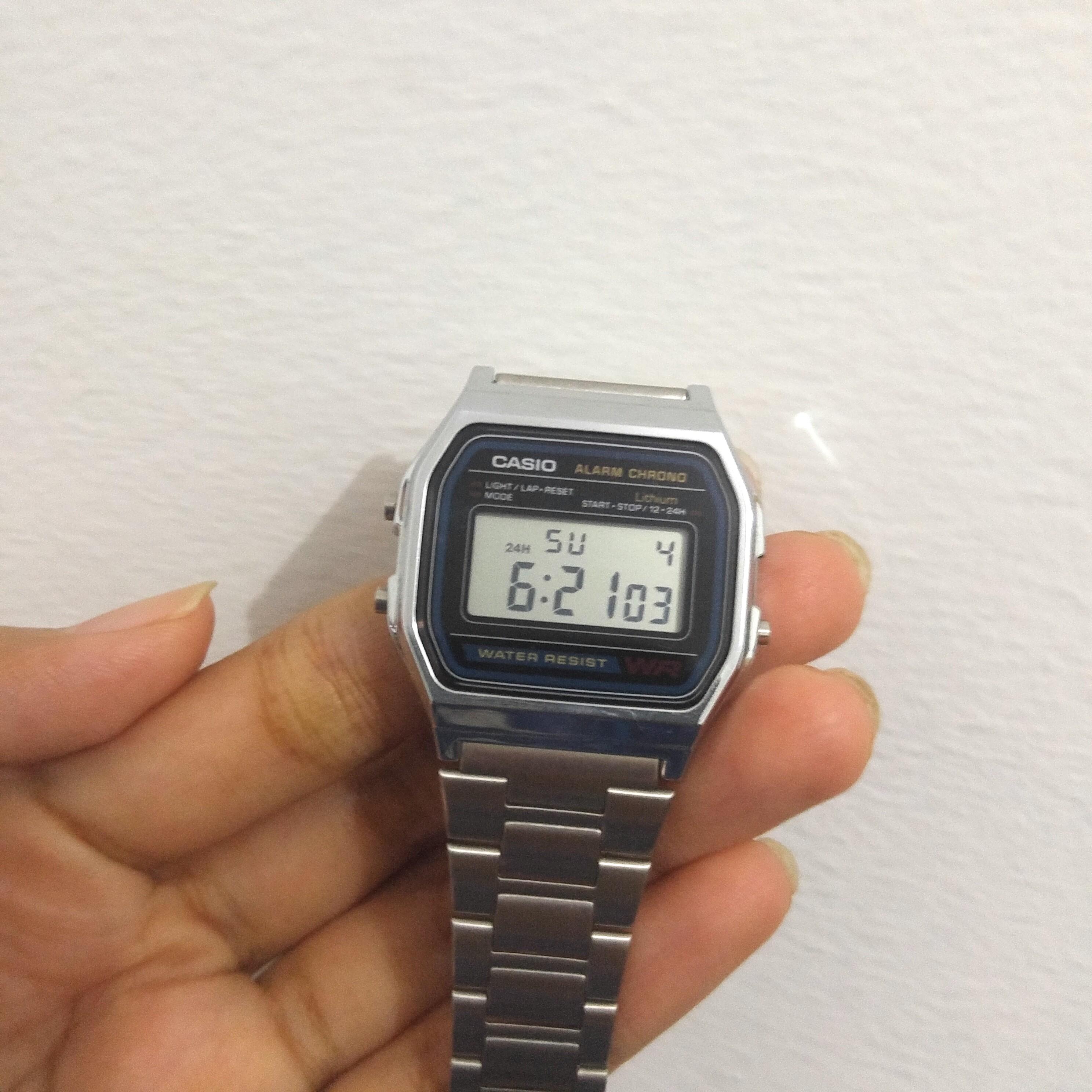 Jam hotsell casio silver