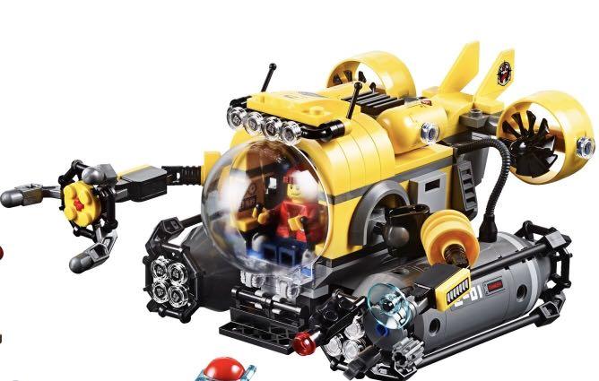 Lego cheap 60095 amazon