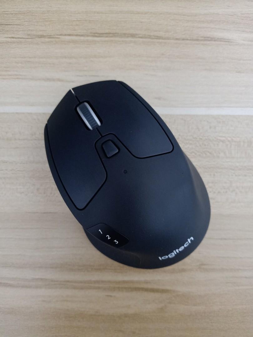 Logitech wireless mouse (Category: Mouse & Mousepads) located in Bangi. Submitted by dreamst4r (Listing ID 1079162912, Image 2). Description: mouse kesayangan untuk dilepaskan, terasa besar ditangan brand mouse, logitect triathlon beli awal bulan 3, 2021 berminat terus roger.