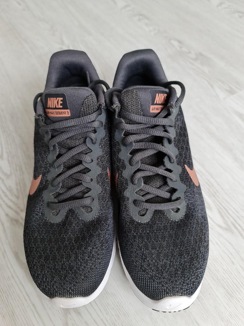 total toxicidad célula Nike Air Max Sequent 2 Black with Rose Gold Accents, Women's Fashion,  Footwear, Sneakers on Carousell