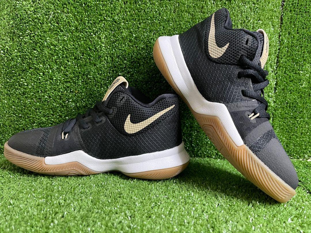 Kyrie 3 hotsell kids Green