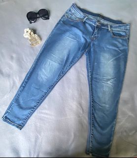 (Category: ) located in . Submitted by chinity (Listing ID 1079224397, Image 1). Description: .