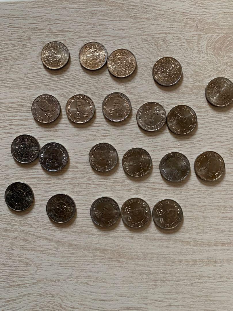 Old Coin 25 cents (Category: Currency) located in Navotas City. Submitted by mph_thrift (Listing ID 1079199235, Image 3). Description: 20 pcs 1982.