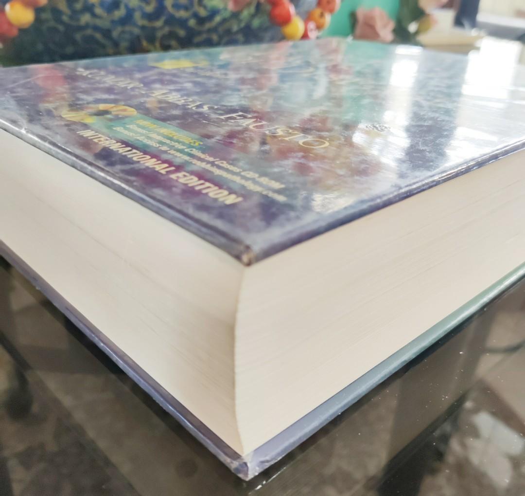 Pathologic Basis of Disease (Category: Textbooks) located in Pasig City. Submitted by ulappp (Listing ID 1079225692, Image 2). Description: in excellent condition.
