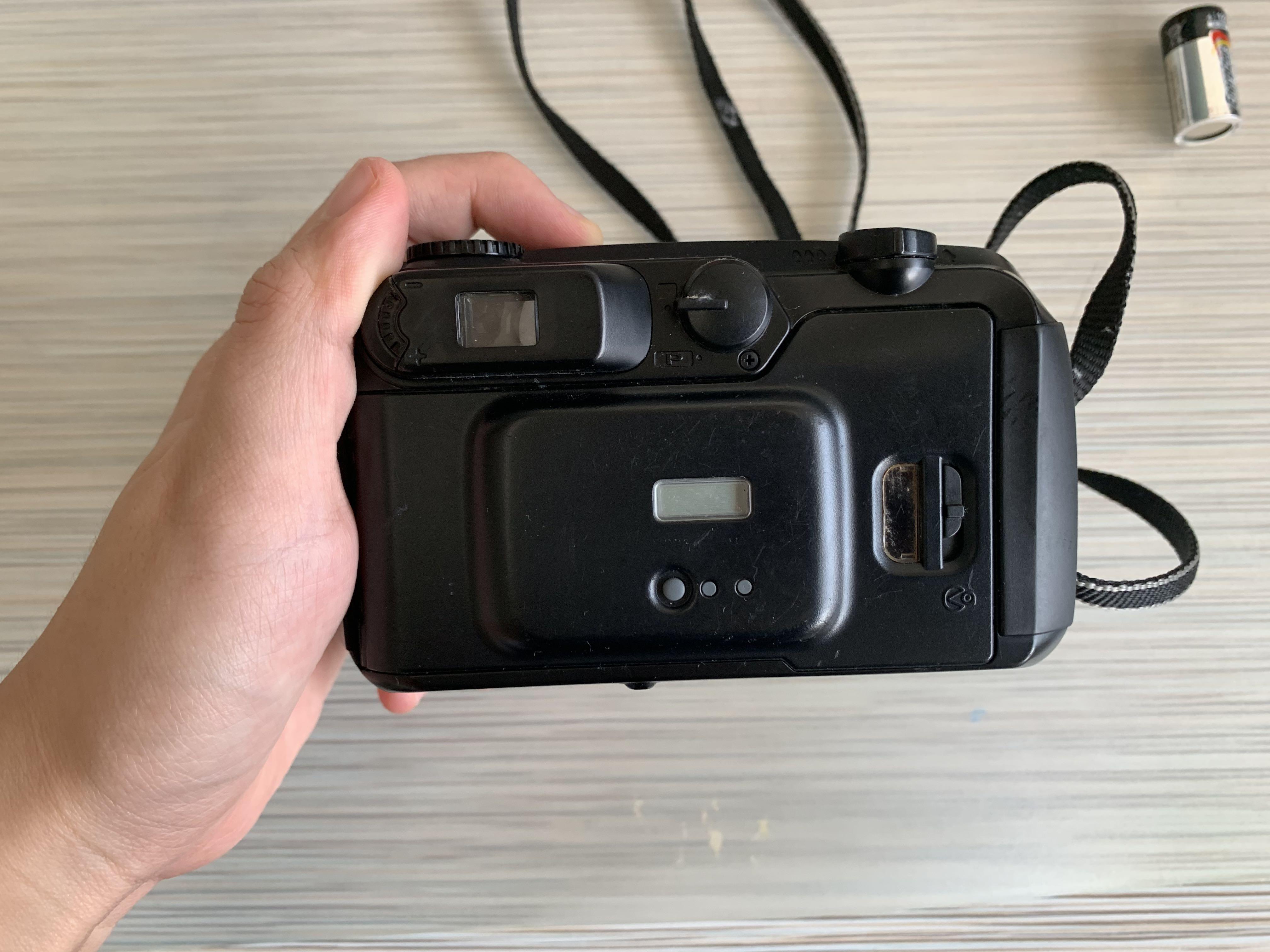 Pentax IQZoom 200 35mm film camera, Photography, Cameras on Carousell