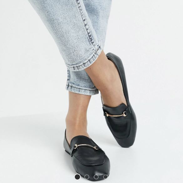 Viera embellished leather on sale loafer