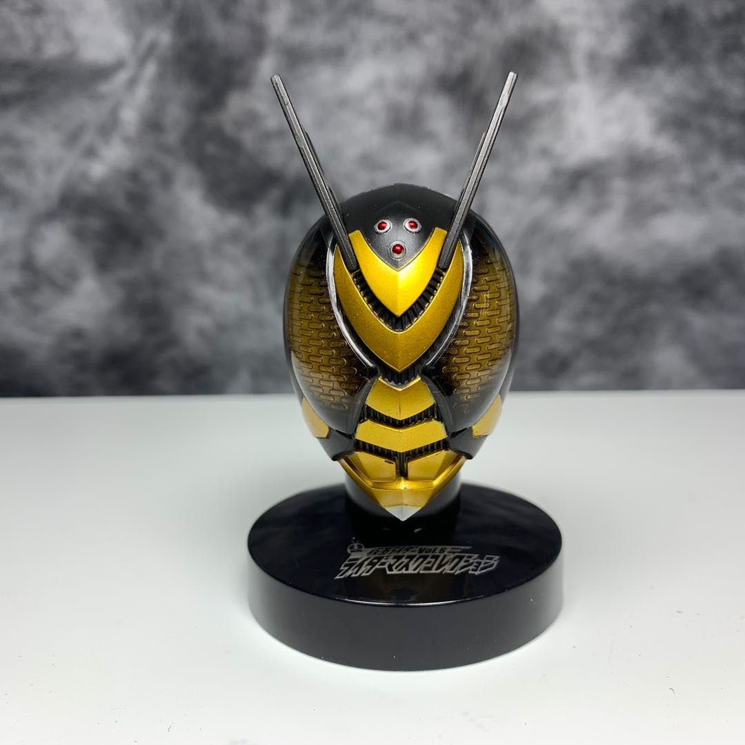 RMC Kamen Rider Kabuto - The Bee - Bandai, Hobbies & Toys, Toys & Games ...