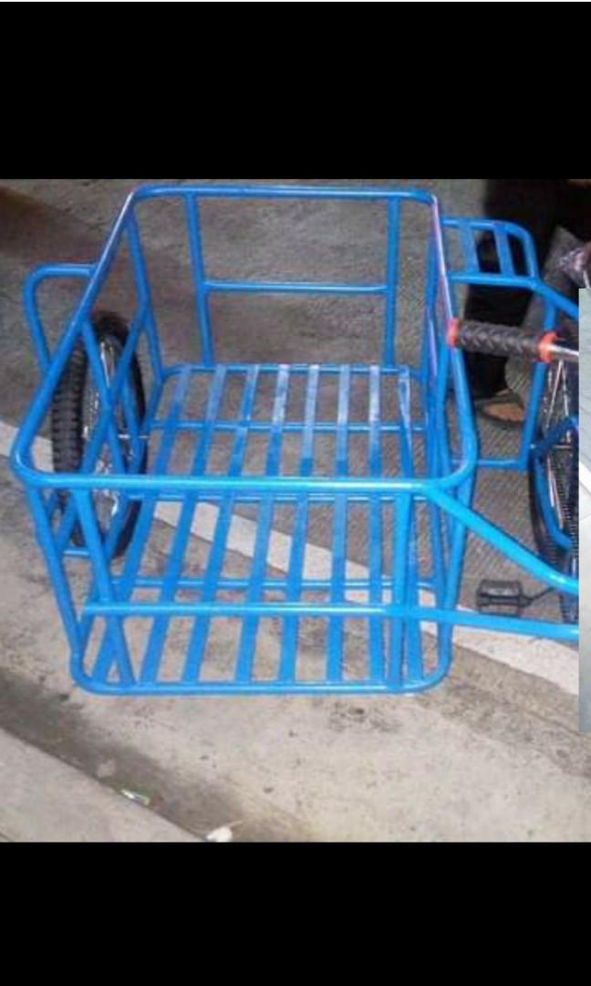 Sidecar with bike (Category: Body Care) located in Manila. Submitted by fastmountain_dfe013 (Listing ID 1079209168, Image 3). Description: brand new custom made sidecar regular standard size 36x24inches..1/2 BI fence tube and flatbar 3/16x1 makakapal ang bakal.. tire size 2.20x125 regular jumbo size,makapal na rayos naka footbrake.. cod.. message seller 09193318674.