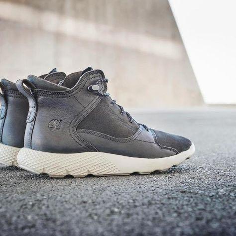 Timberland flyroam leather store