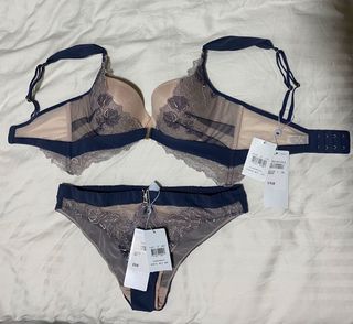 (Category: ) located in . Submitted by missyyjas (Listing ID 1079328087, Image 1). Description: .