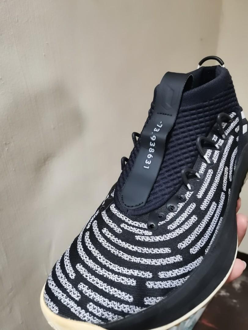Dame 4 bhm top