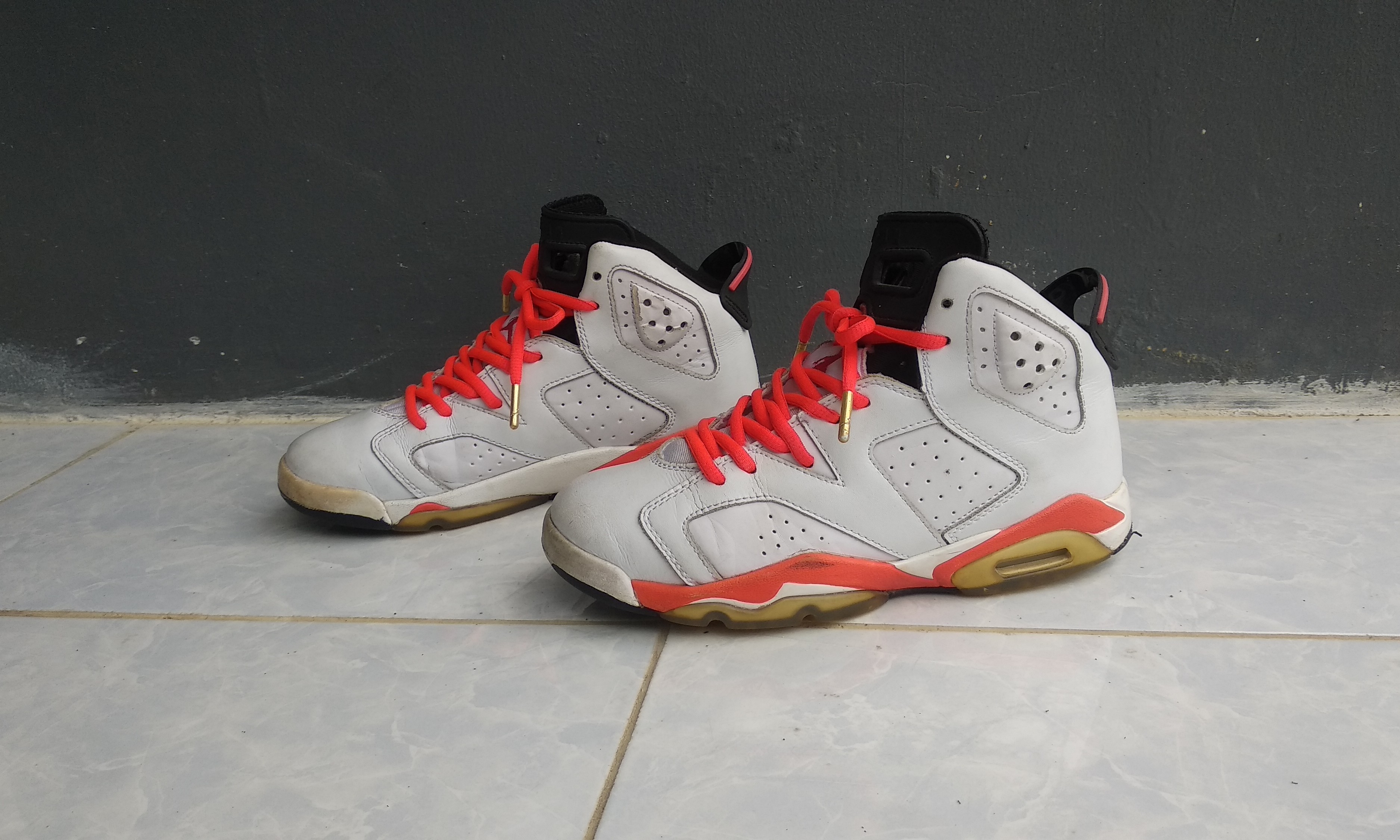 white infrared jordan 6