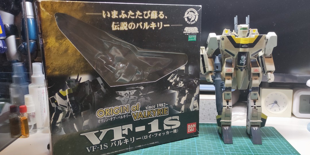 正規特約店 超時空要塞マクロス 1/55 バルキリーＶＦ-１Ｓ | www ...