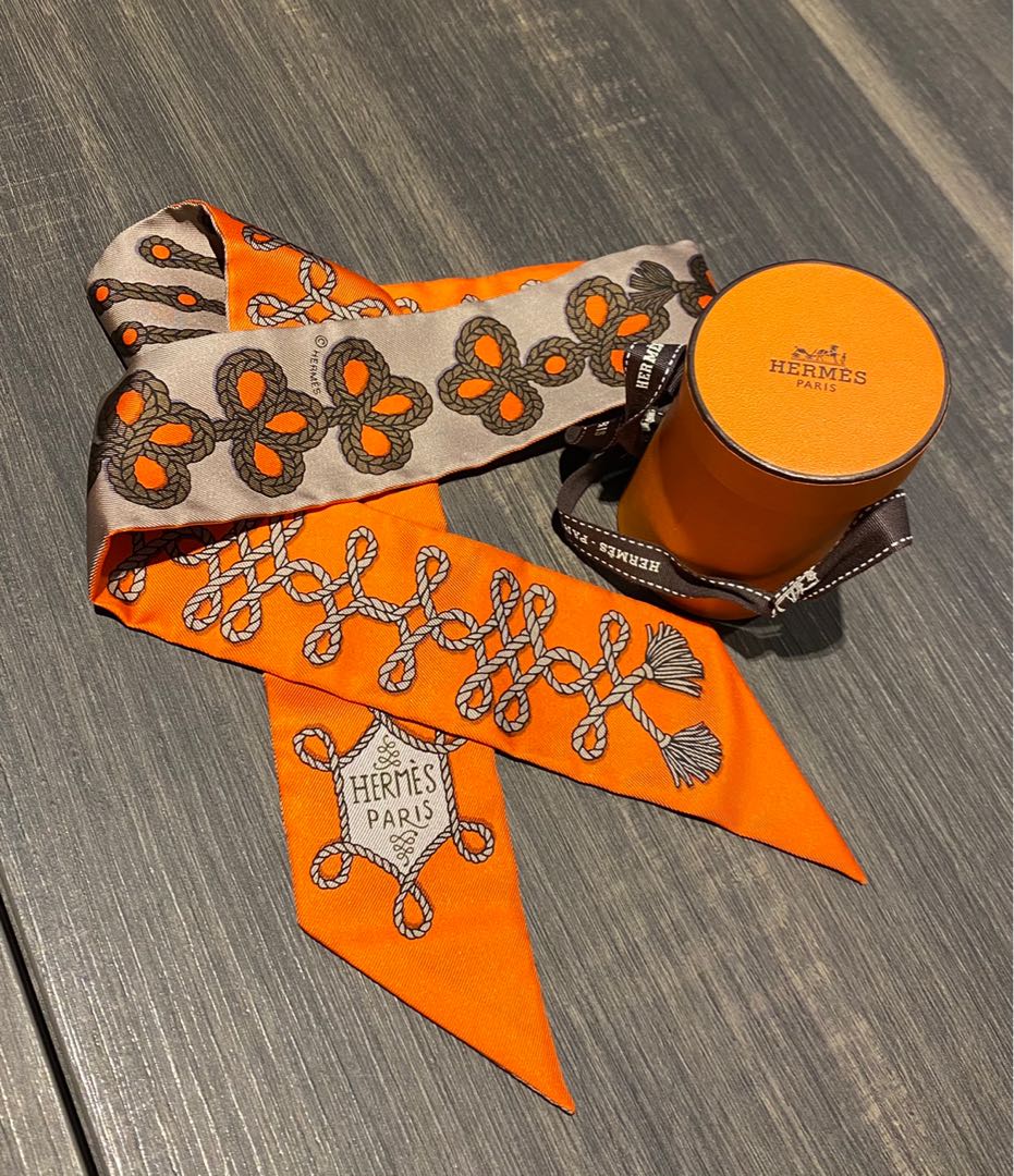 Hermes twilly orange hotsell