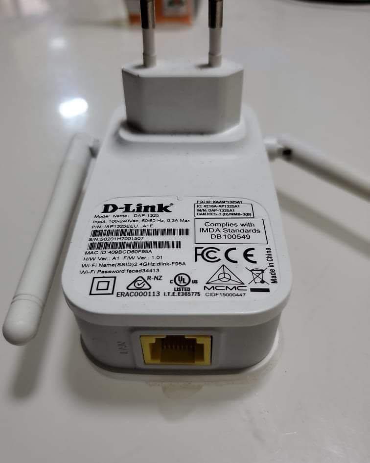 Dlink WiFi DAP-1325, (Category: Cables & Adaptors) located in Cainta. Submitted by jtc23 (Listing ID 1084805172, Image 2). Description: .