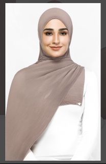 (Category: ) located in . Submitted by ffahira (Listing ID 1084816833, Image 1). Description: .