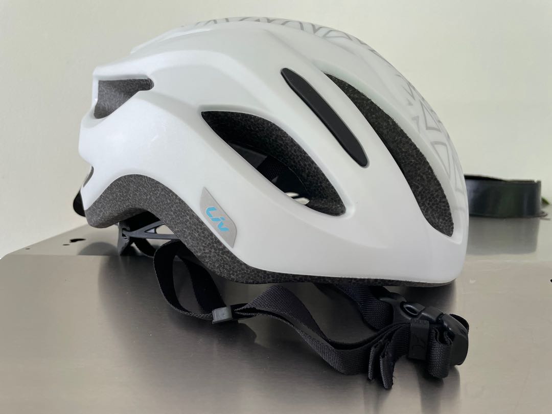Giant rev comp helmet sale