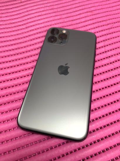 IPHONE 11 PRO 256GB MIDNIGHT GREEN DUAL-SIM (Category: iPhone 11 Series) located in Pasig City. Submitted by fairgadgetshop (Listing ID 1084800226, Image 1). Description: IPHONE 11 PRO 256GB MIDNIGHT GREEN DUAL-SIM FACTORY UNLOCKED 100% LEGIT 83% Beta Health No ICLOUD issue No history of REPAIR Wifi WORKIING Face ID WORKING Test all you want! RESET all you want! INCLUSION: CHARGER EARPHONES BOX PS: ALL REPLACEMENT PM nalang sa want at may tanong.