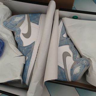 (Category: ) located in . Submitted by derick____ (Listing ID 1084750390, Image 1). Description: .