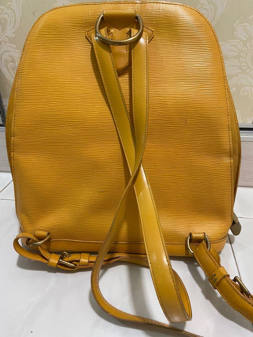 Gobelins vintage leather backpack Louis Vuitton Yellow in Leather