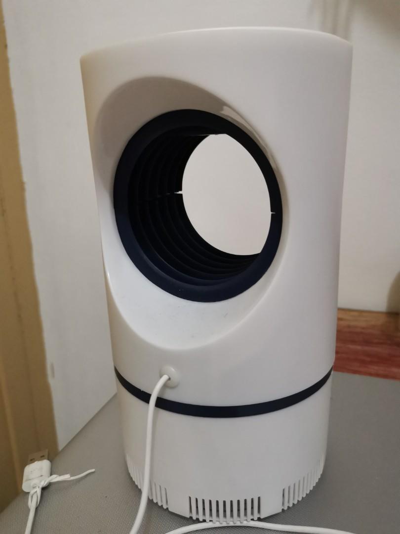 Mosquito Trap (Category: Everything Else Others) located in Paranaque City. Submitted by elarr (Listing ID 1084900650, Image 2). Description: Available 2pcs 199 nalang po for 2 pcs together Comes in a box..