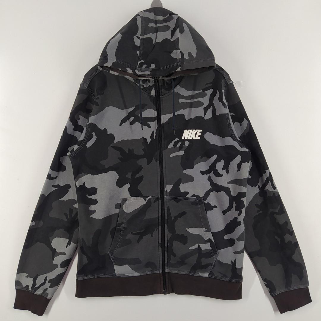 Nike woodland camo sales hoodie