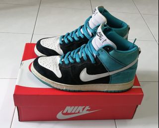 (Category: ) located in . Submitted by 99sneakerhead99 (Listing ID 1084819922, Image 1). Description: .