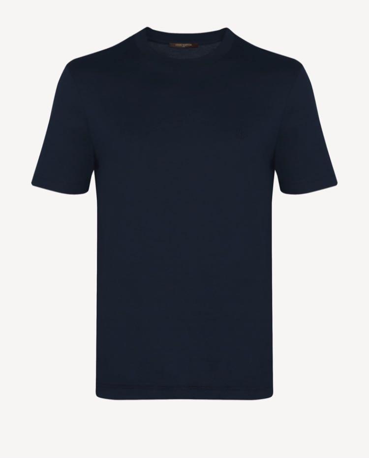 ORIGINAL Louis Vuitton Classic T-Shirt in Raven, Men's Fashion, Tops &  Sets, Tshirts & Polo Shirts on Carousell