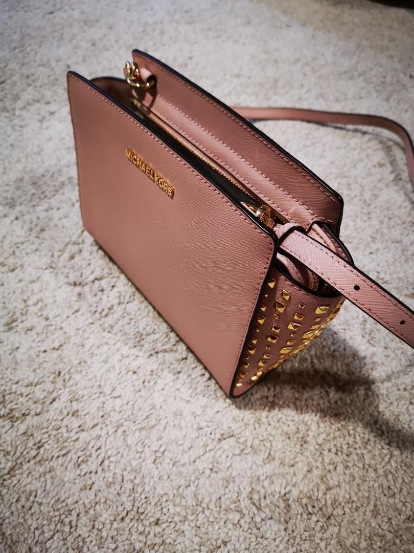 Michael kors selma hotsell stud md messenger