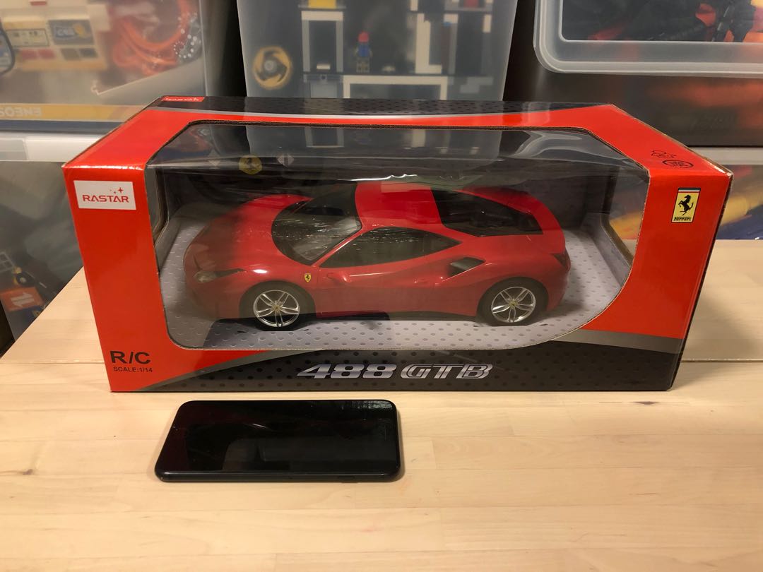 Rastar Remote Car Ferrari 488 GTB
