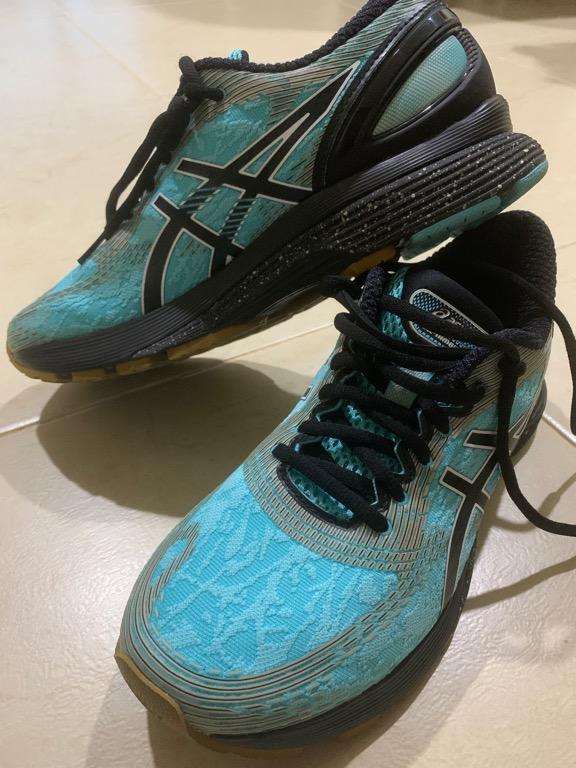 Selling Almost Brand New Women Asics Gel Nimbus 21 Winterized Sport Shoes For Sale SOLD