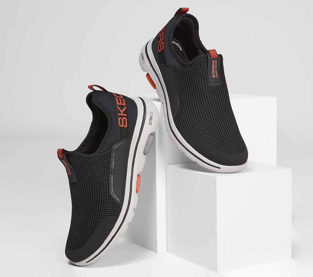 216015 skechers sales