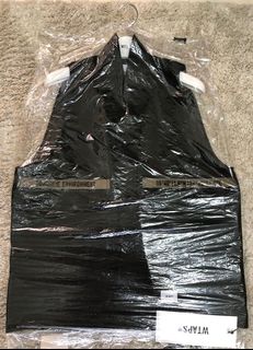 （分類：）位於 。 由 latrade 提交（商品編號 1084840782，圖片 1）。簡介： 。