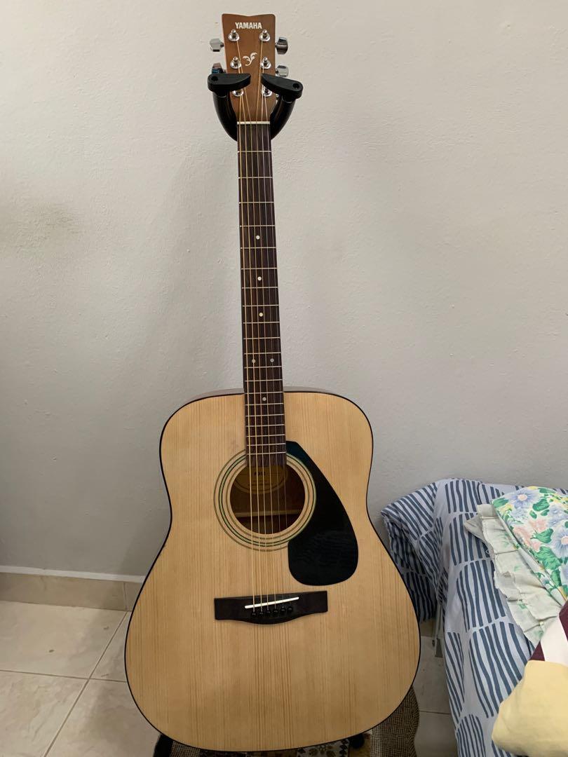 Yamaha Guitar F310 Music Media Music Instruments On Carousell