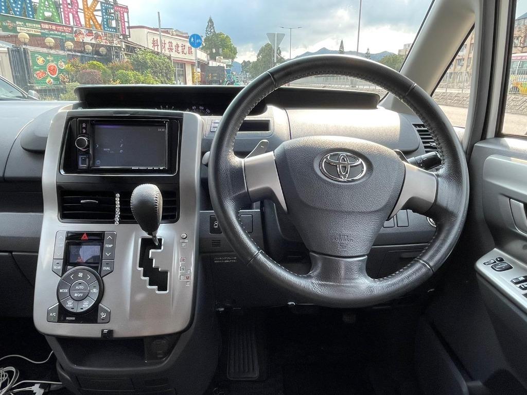 8座巨籠09 Toyota Voxy Zs 汽車配件 其他 Carousell