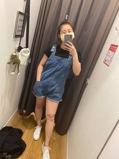 由 anna33456 (刊登 ID 1079482474，圖片 1) 提交，位於 的 (類別：)，說明：。