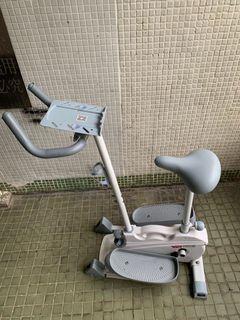 （分類：）位於 。 由 selloldthingshere 提交（商品編號 1079495716，圖片 1）。簡介： 。