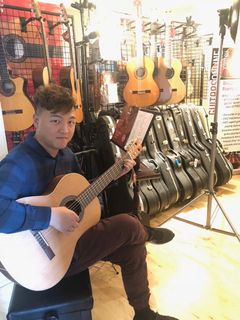 （分類：）位於 。 由 tinglomusic 提交（商品編號 1079481607，圖片 1）。簡介： 。