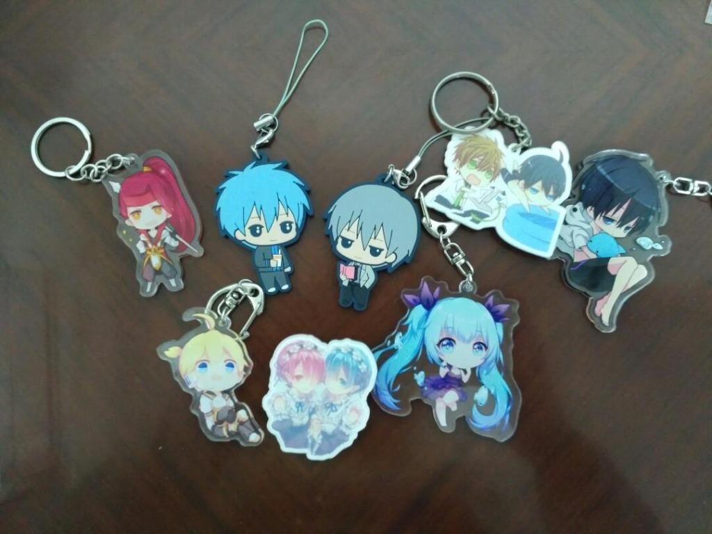 動漫徽章吧唧鑰匙扣亞克力扣v家 初音未來 鏡音連 黑子的籃球 黑子哲也 黛千尋 Free 男子游泳部 橘真琴 七瀨遙 Re0 從零開始的異世界生活 雷姆 拉姆 日本明星